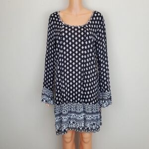 Xhilaration black/white long sleeve mini dress size L
